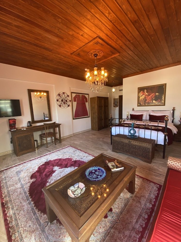 Villa Ephesus, Izmir