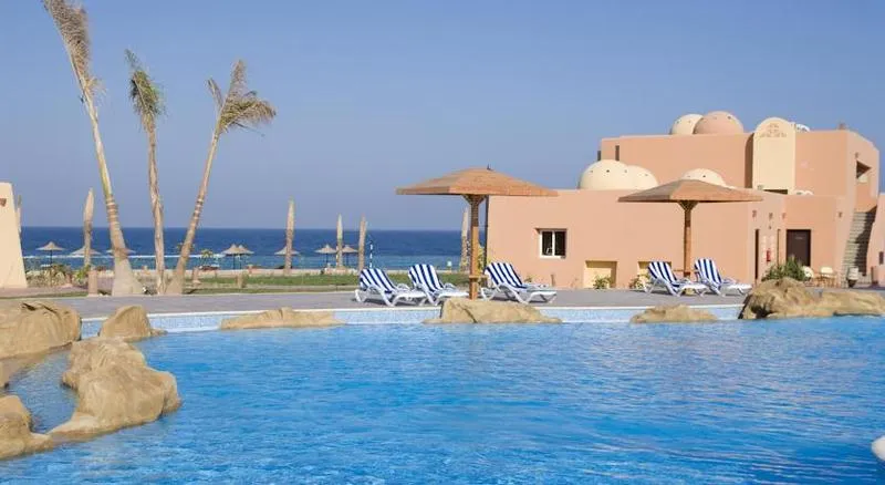 Pool, Wadi Lahmy Azur Resort, Red Sea Riviera