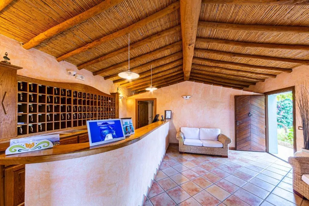 Lobby, Hotel L'Esagono, Olbia