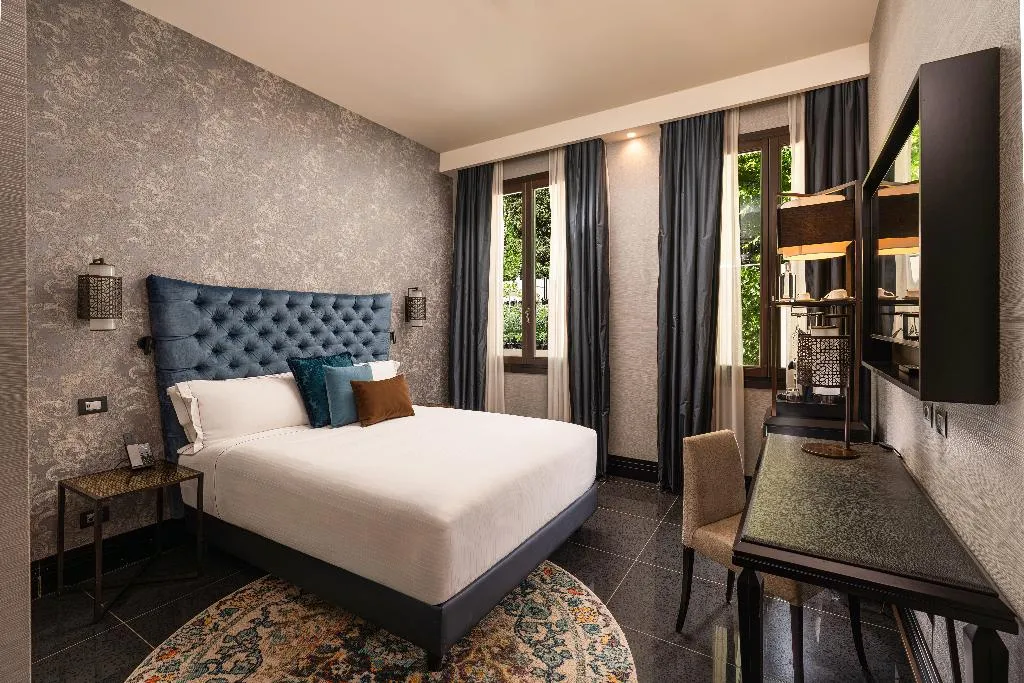 DOUBLE Accessible KING SIZE BED Room, Vignette Collection The Venice Times Hotel By IHG, Venice