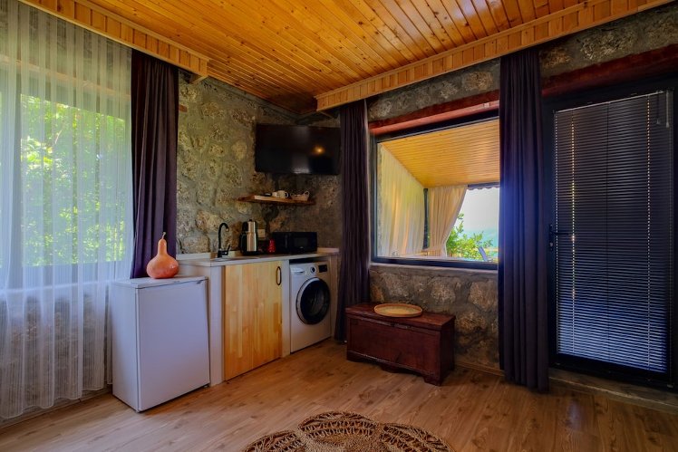 Faralya Yörük Evi, Dalaman
