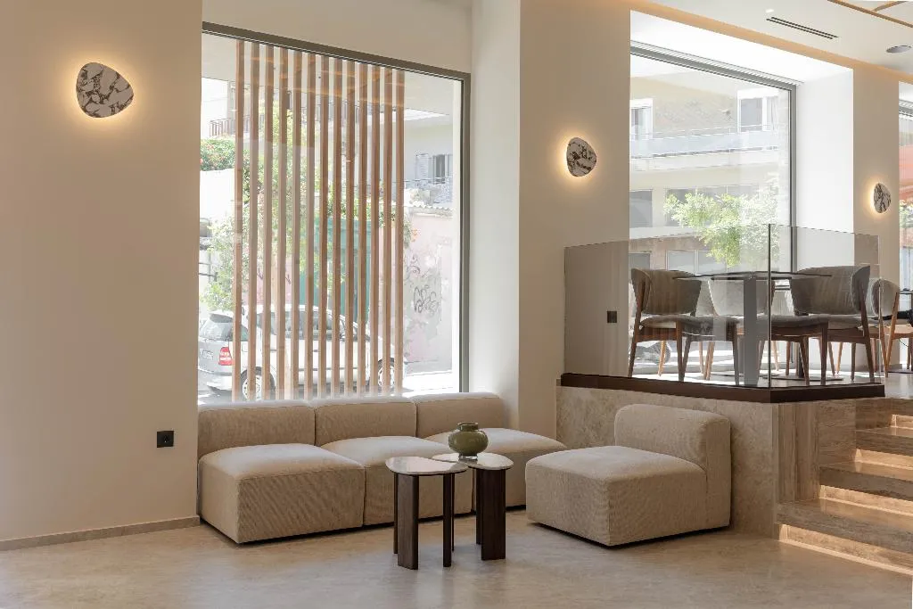 Lobby, Nesean Plaza, Crete