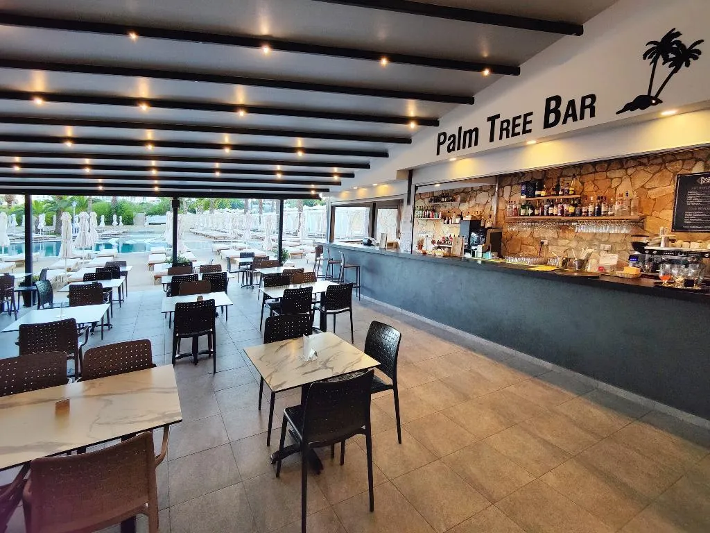 Bar, Bohemian Gardens Hotel, Cyprus