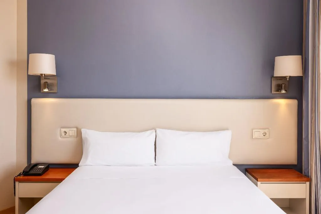 DOUBLE SINGLE USE SIDE SEA VIEW Room, Agamenon, Menorca