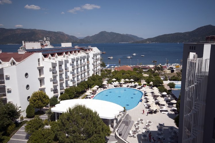 Caprice Beach Hotel instead of Luna Beach Deluxe Hotel, Dalaman