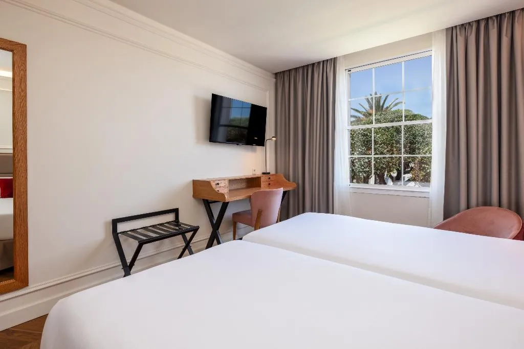Double or Twin STANDARD Room, Senator Port Mahon, Menorca