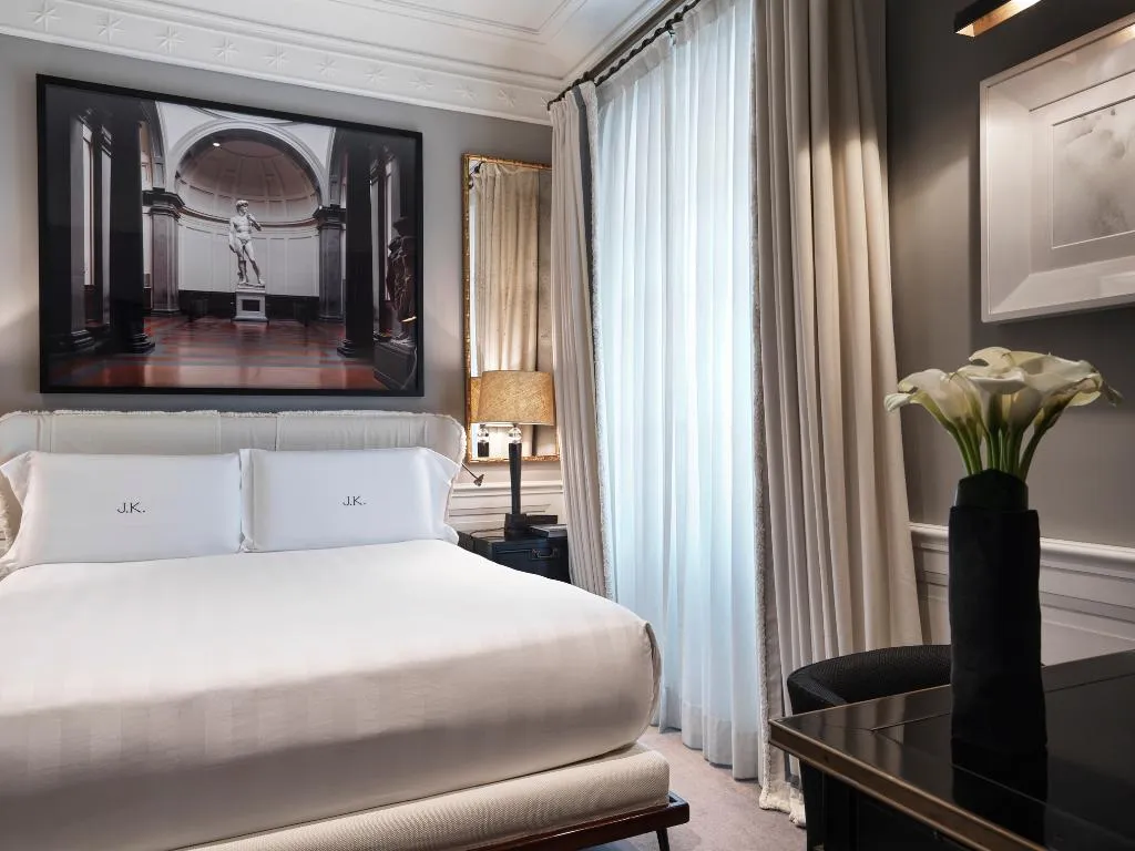 DOUBLE SUPERIOR Room, J.K. Place Roma - The Leading Hotels o/t World, Rome