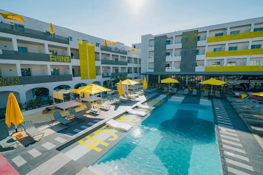 Pool, Ryans Lolas Ibiza Only Adults, Ibiza