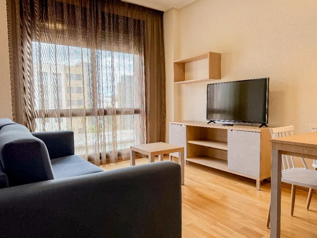 APARTMENT TWO BEDROOMS Room, Compostela Suites, Madrid