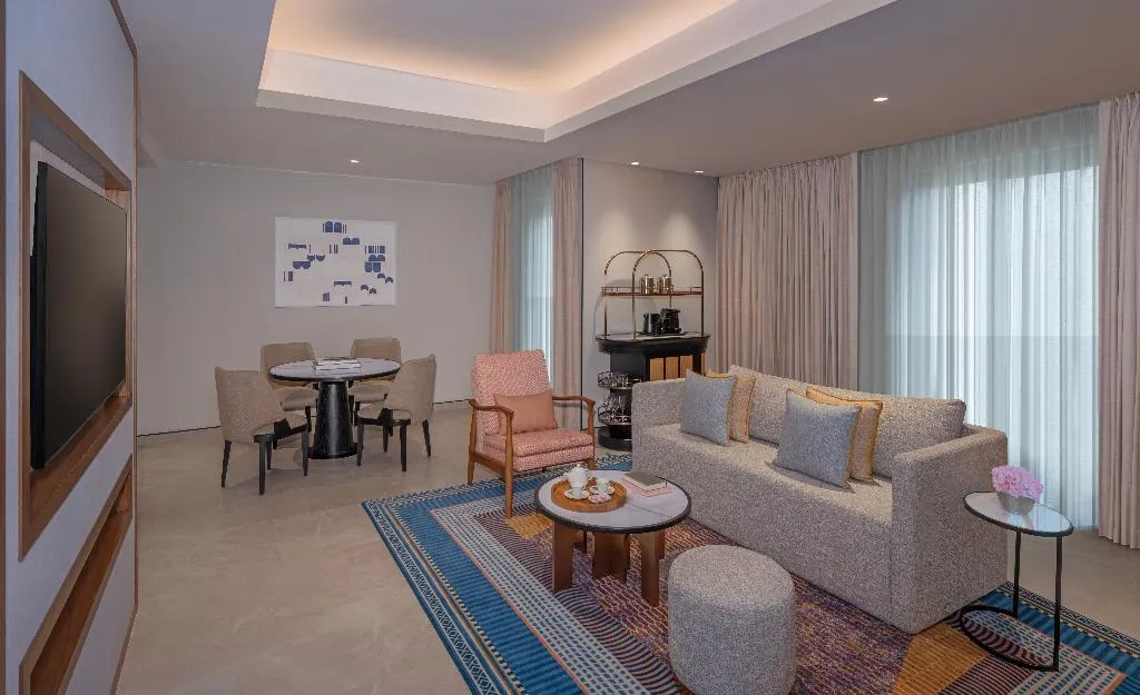 SUITE CAPACITY 6 TWO BEDROOMS Room, Oaks Ibn Battuta Gate Dubai, Dubai
