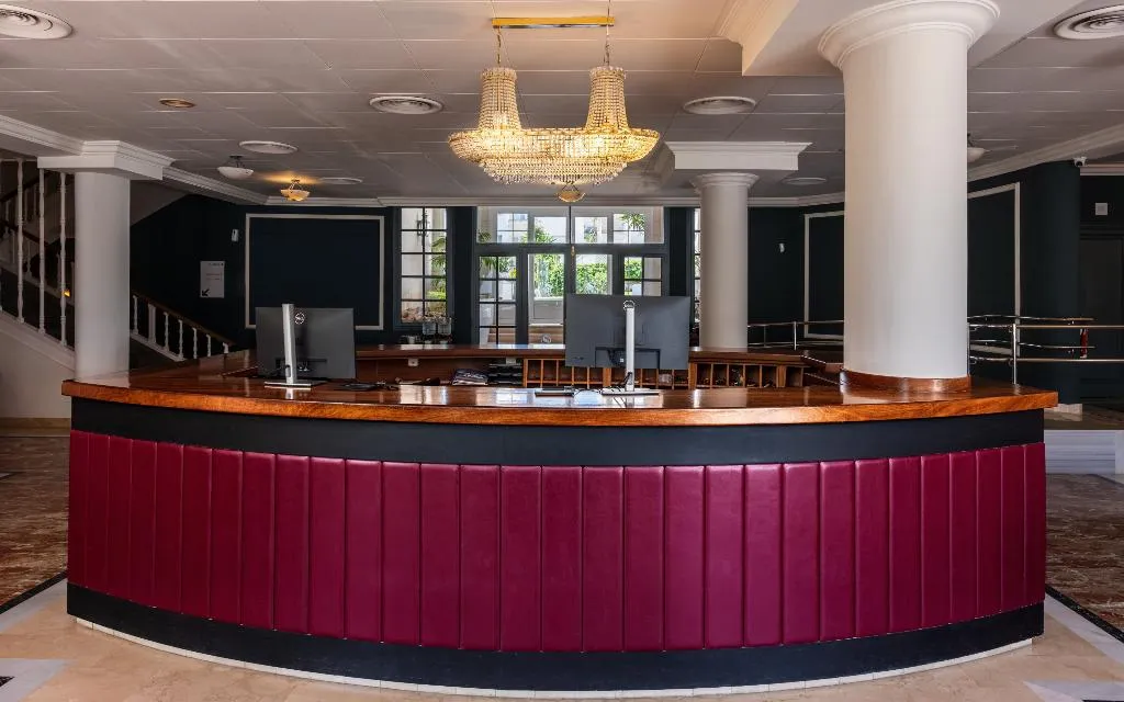 Lobby, Senator Port Mahon, Menorca