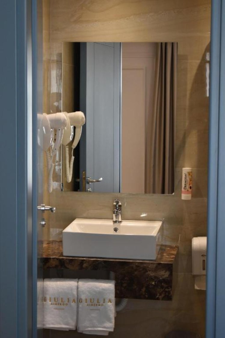 Guilia Albergo Hotel Durres, Durres