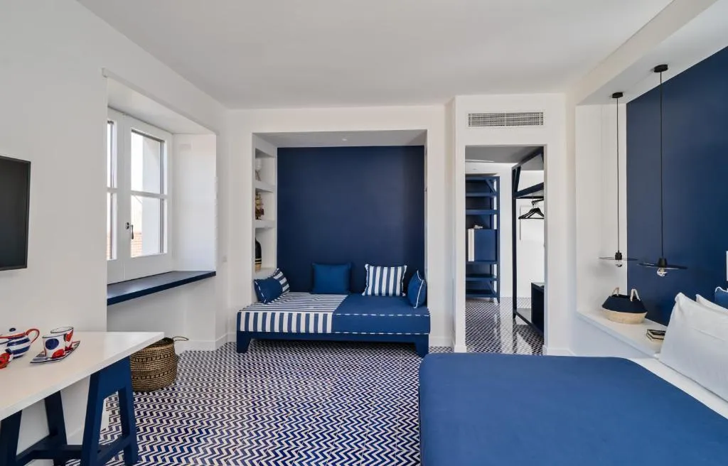 JUNIOR SUITE STANDARD Room, Maison Il Conservatorio, Naples