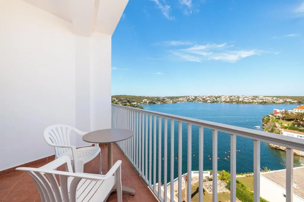 TRIPLE SIDE SEA VIEW Room, Agamenon, Menorca