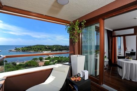 All Suit Istra, Istria