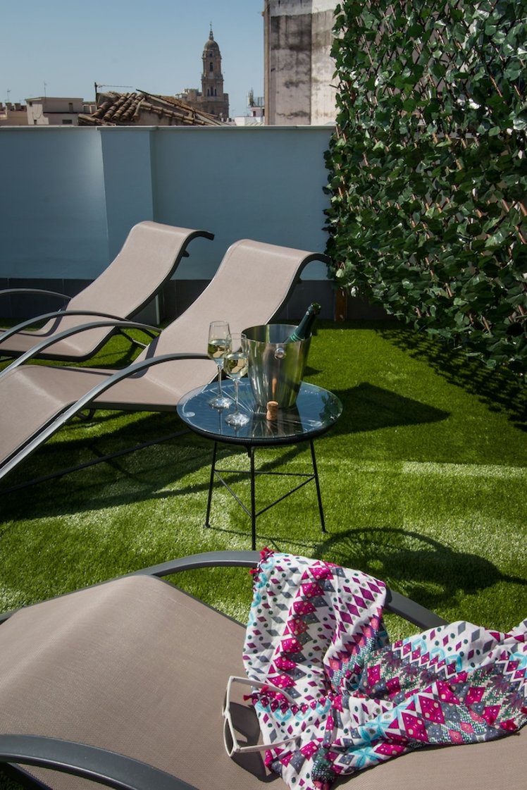 Holidays2Malaga Suites Apartments, Costa Del Sol