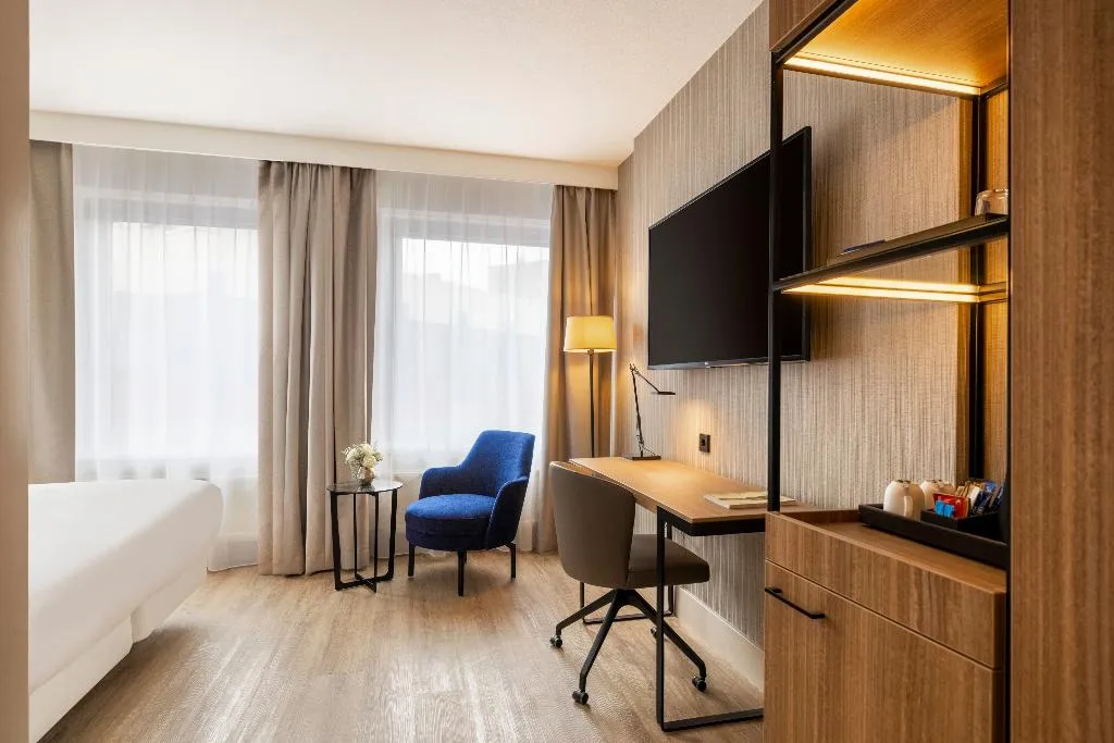 QUADRUPLE STANDARD Room, NH Amsterdam Leidseplein, Amsterdam