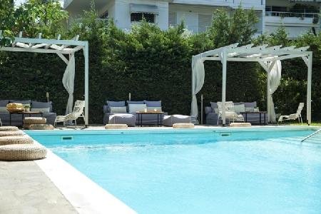 3 Goddesses, Skiathos