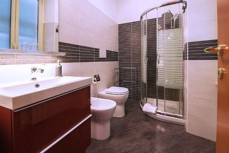 MICLAD B&B: Colosseum Guest House, Naples
