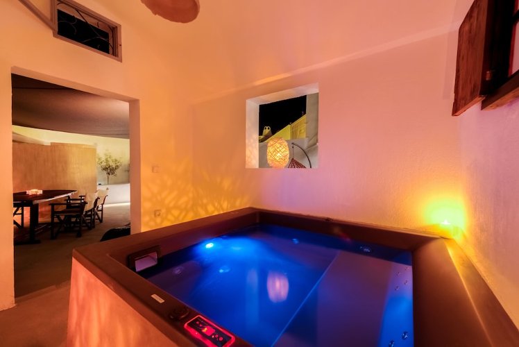 Pasithea Luxury Suites, Santorini