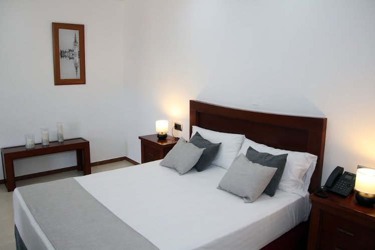 Hospedium Hotel Blu Torre De Sevilla, Seville