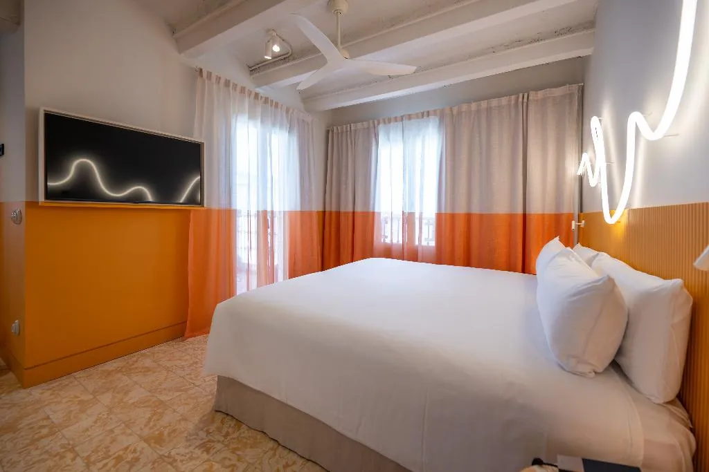 JUNIOR SUITE WITH TERRACE Room, Terreno Barrio Hotel, Majorca