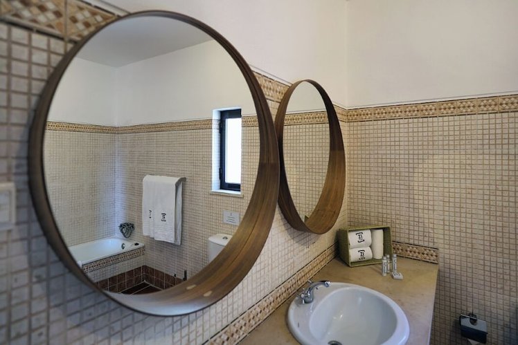 Vale Fuzeiros Nature Guest House, Algarve