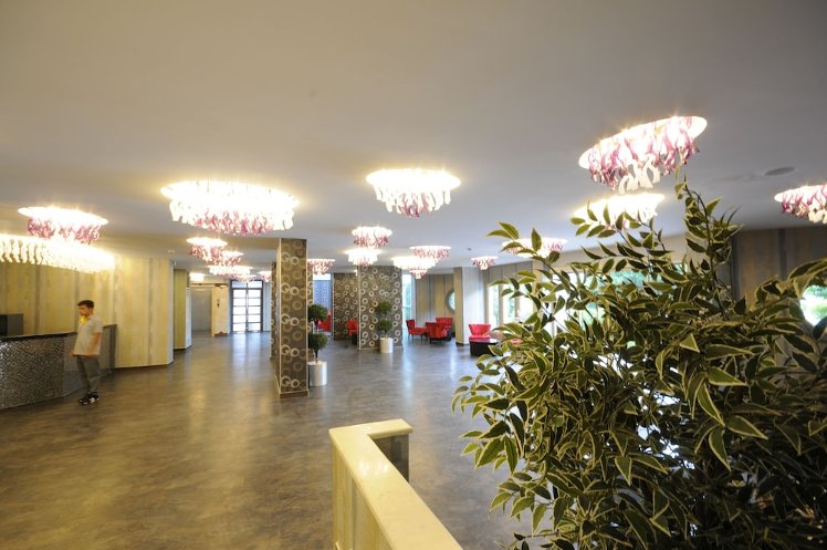Caprice Beach Hotel instead of Luna Beach Deluxe Hotel, Dalaman