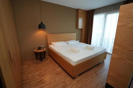 Alvin Comfort Hotel, Durres