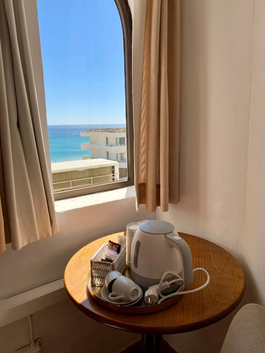 DOUBLE DELUXE Room, Salema Beach Hotel, Algarve