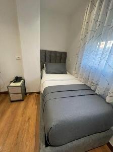 Peaky Hotel, Durres