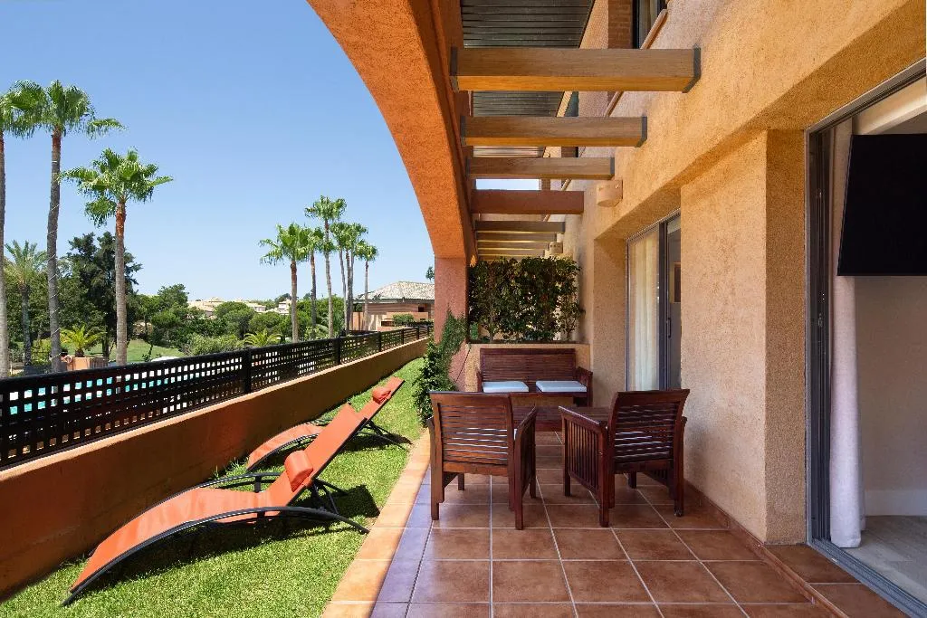 SUITE KING BED TWO BEDROOMS Room, DoubleTree by Hilton Islantilla Beach Golf Resort, Costa De La Luz