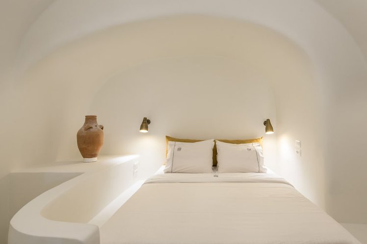 Oia Castle Luxury Suites, Santorini