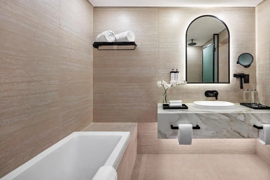 JUNIOR SUITE STANDARD Room, Oaks Ibn Battuta Gate Dubai, Dubai