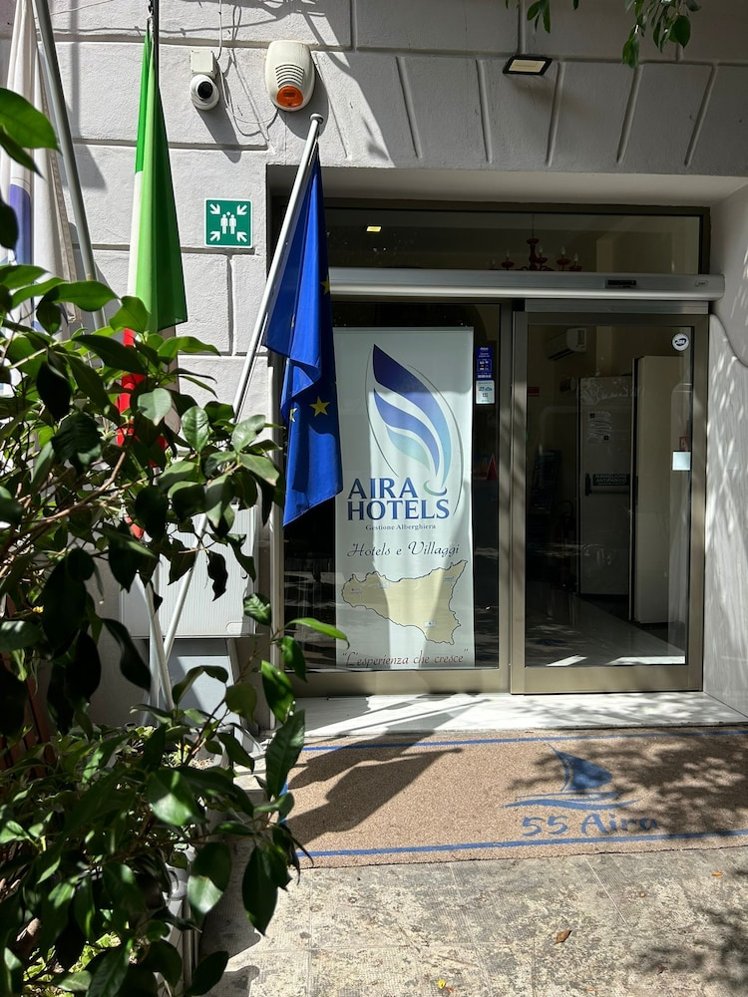 55 Aira Hotel, Palermo