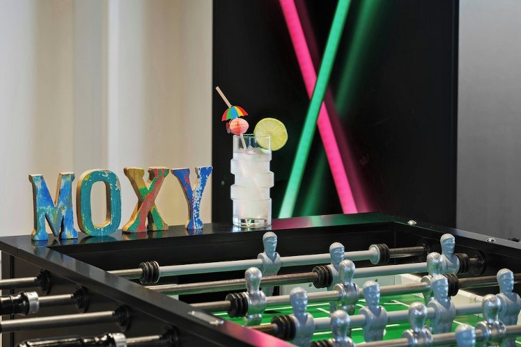 Moxy Alfragide Lisboa, Lisbon