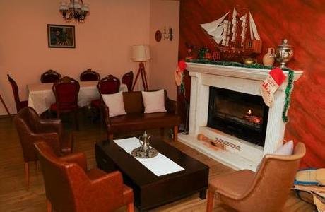 Vila Arber Hotel, Kavaje