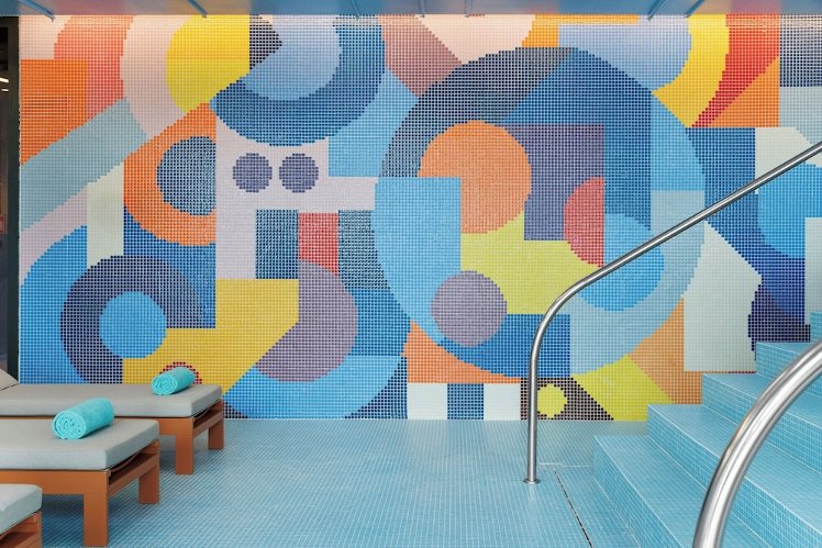 Moxy Alfragide Lisboa, Lisbon