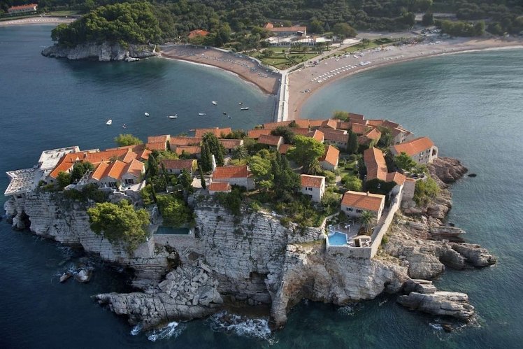Casa Di Sofia, Montenegro
