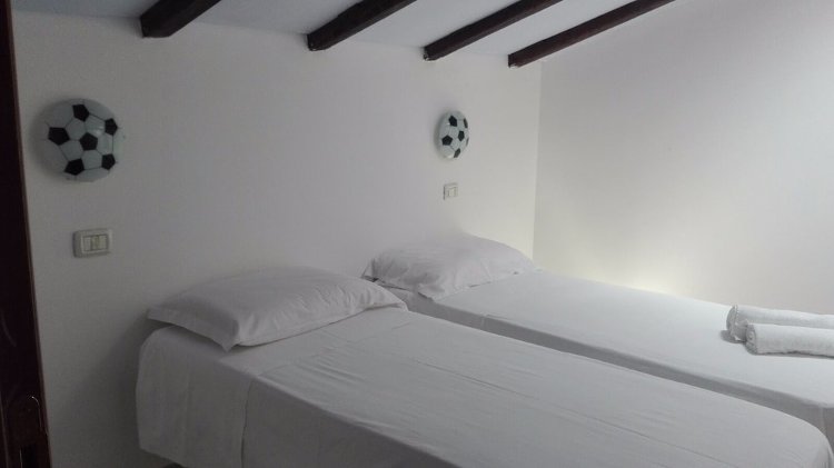 Bed & Breakfast PHENICUSA, Catania