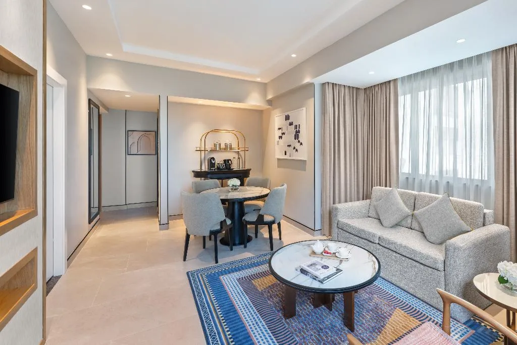 JUNIOR SUITE STANDARD Room, Oaks Ibn Battuta Gate Dubai, Dubai