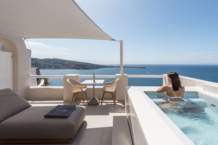 Oia Castle Luxury Suites, Santorini