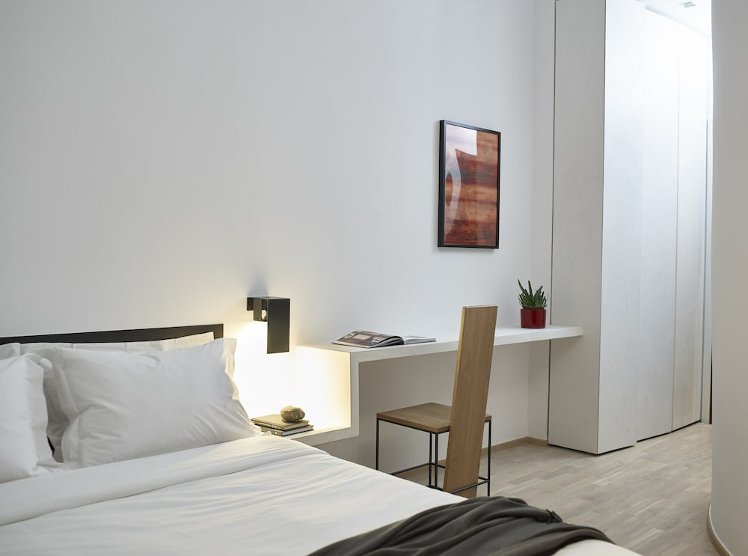 Innathens Hotel, Athens