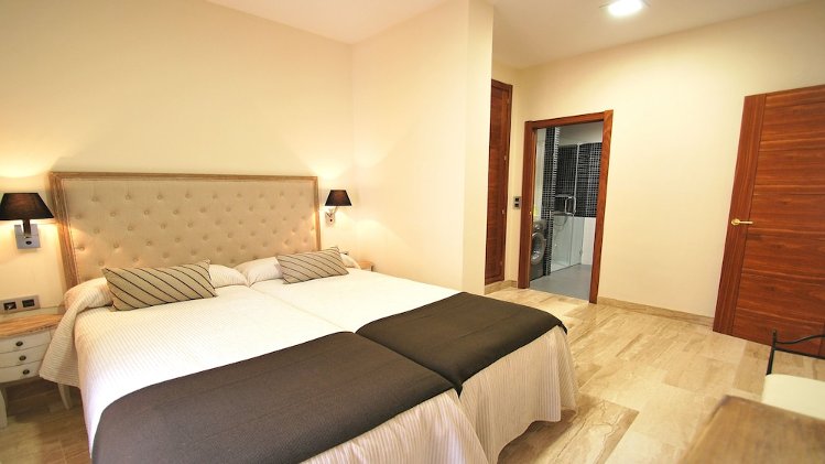 Living-sevilla Apartments Maestranza, Seville