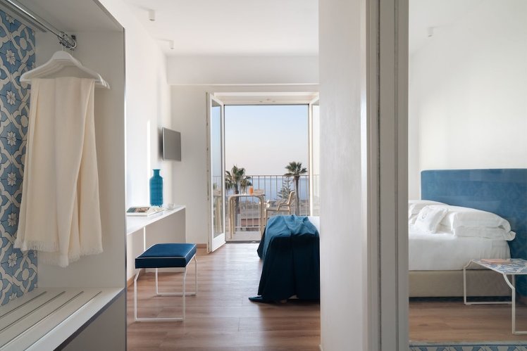 Domo 20 Hotel Rooftop, Naples