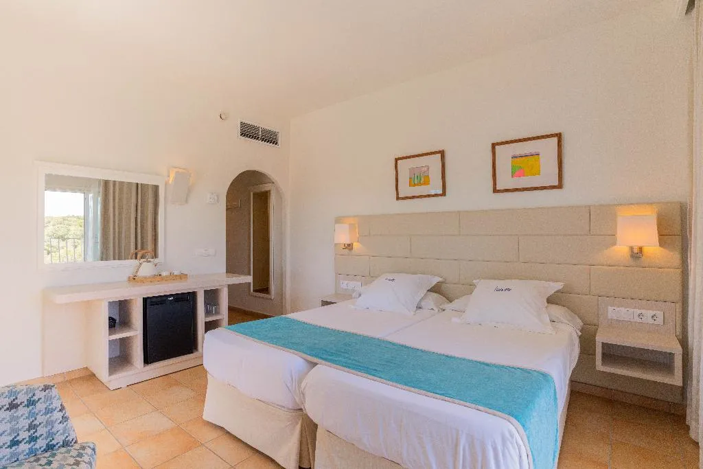 Room, Cala d'Or, Majorca
