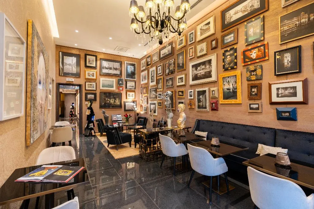 Bar, Vignette Collection The Venice Times Hotel By IHG, Venice