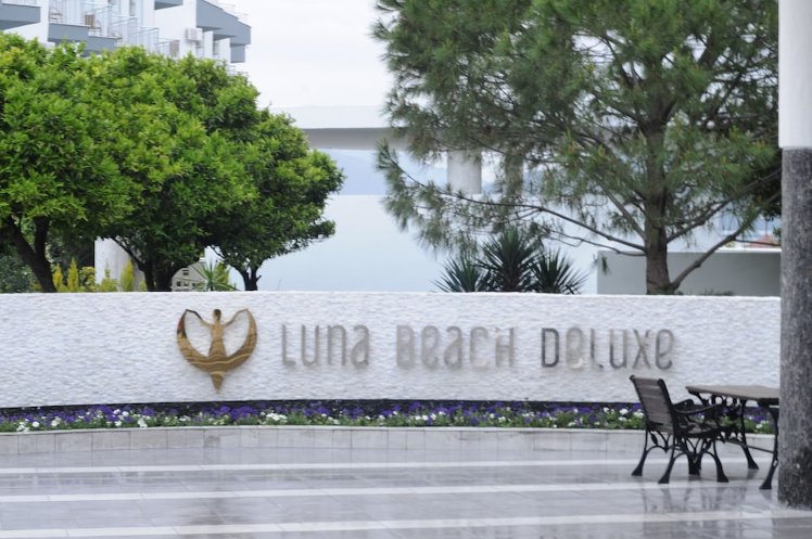 Caprice Beach Hotel instead of Luna Beach Deluxe Hotel, Dalaman