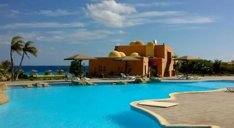 Pool, Wadi Lahmy Azur Resort, Red Sea Riviera