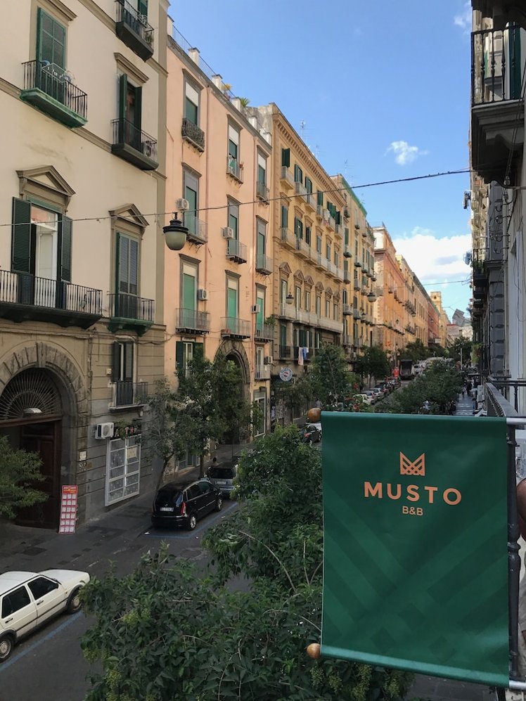 Musto Suites & Rooms, Naples